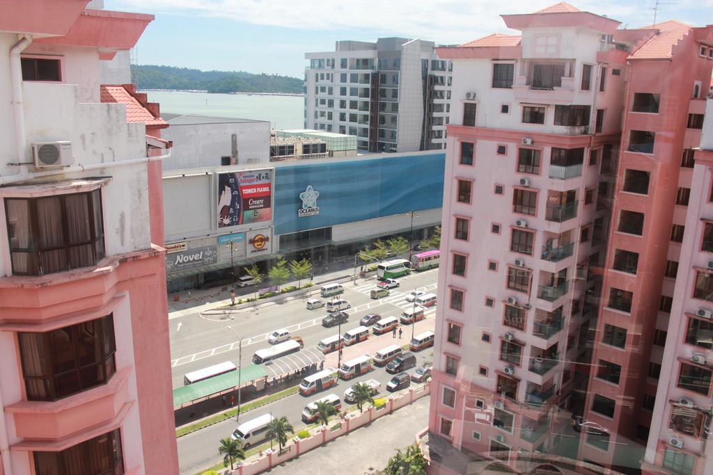 Marina Court Kk City Homestay كوتا كينابالو المظهر الخارجي الصورة