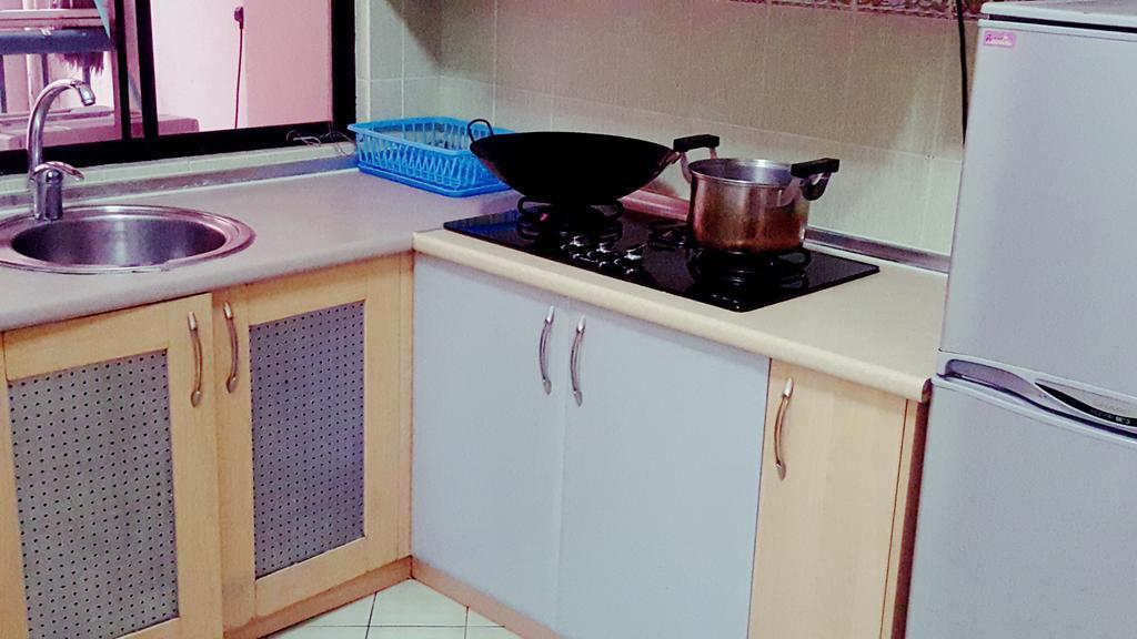 Marina Court Kk City Homestay كوتا كينابالو المظهر الخارجي الصورة